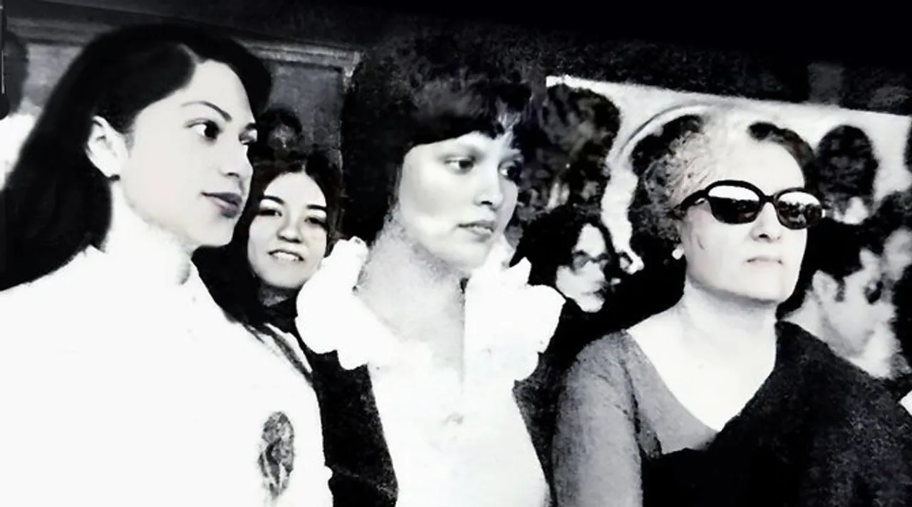  Simi Garewal