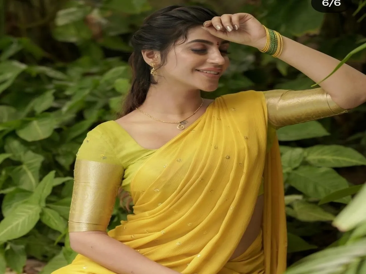 yashika anand