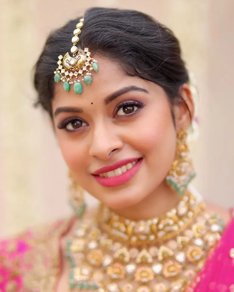 Dharshana 