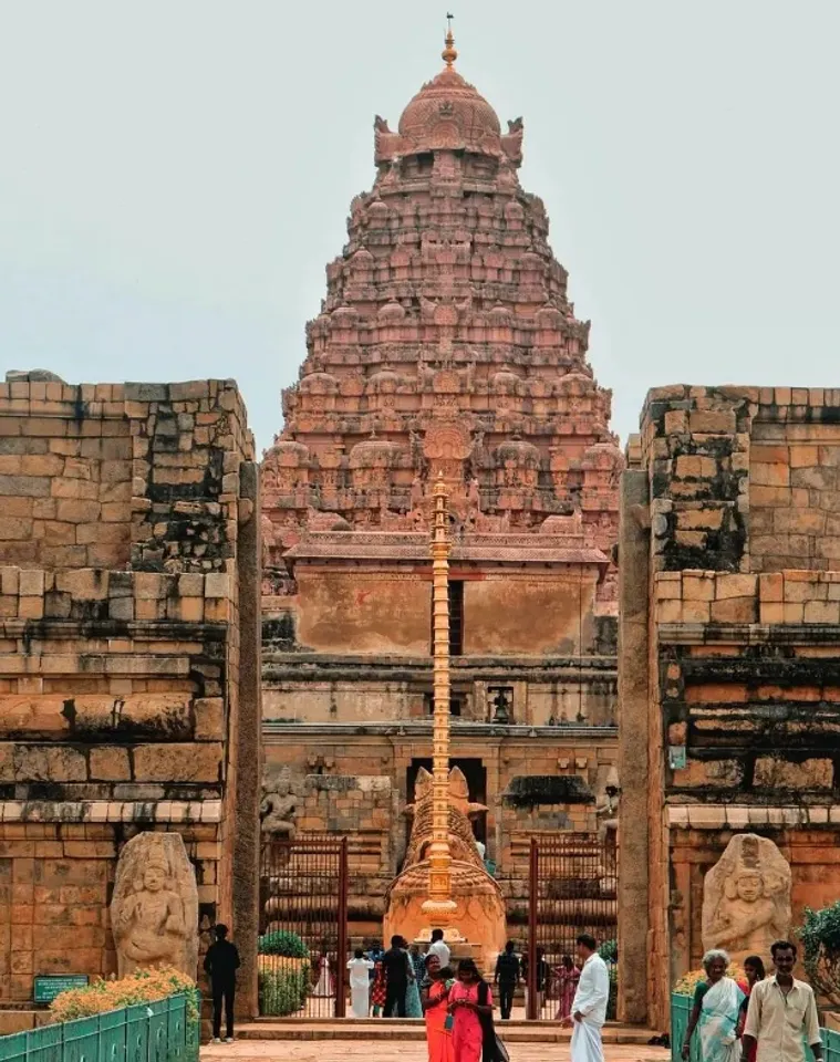 There are 5 beautiful temples of the Chola era
