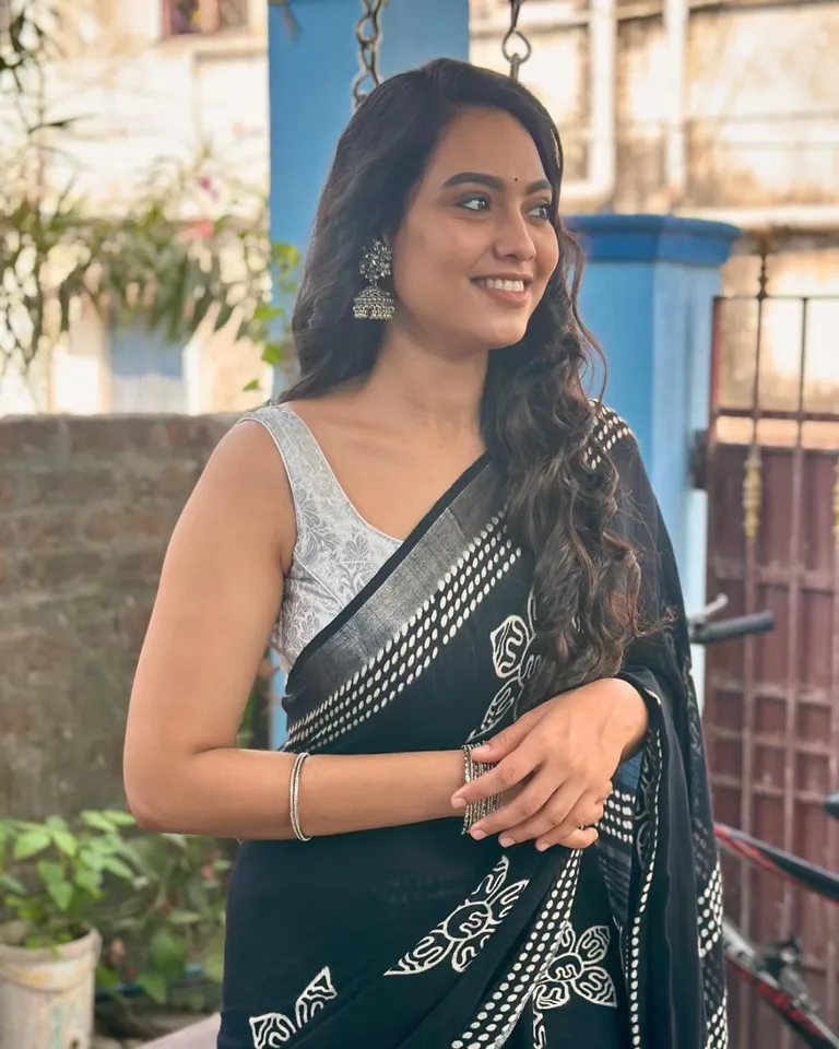 vithra J