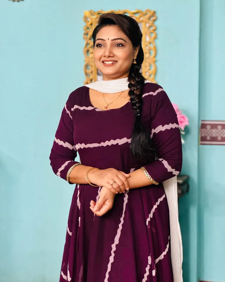 Priya Nakl 
