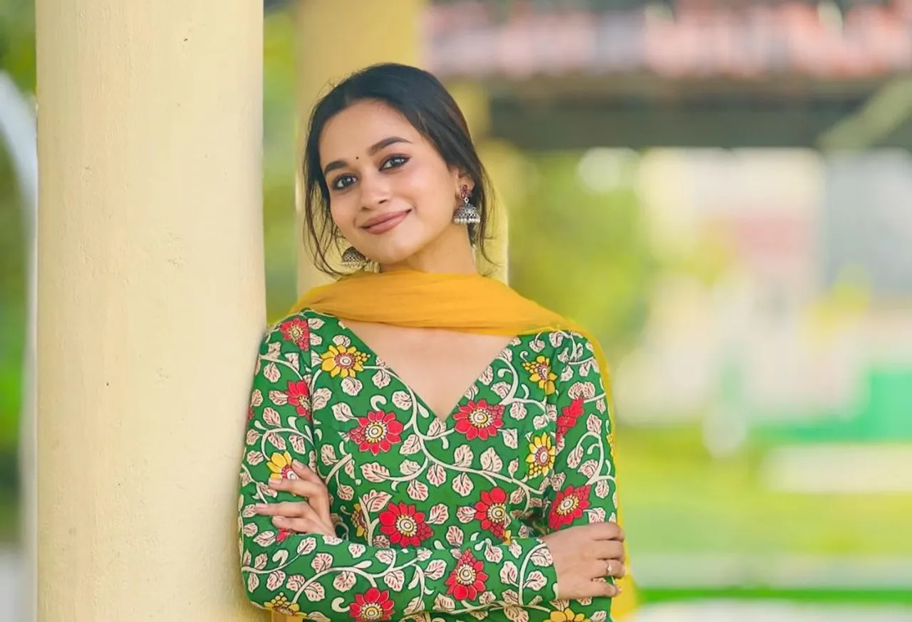 Kaavya arivumani