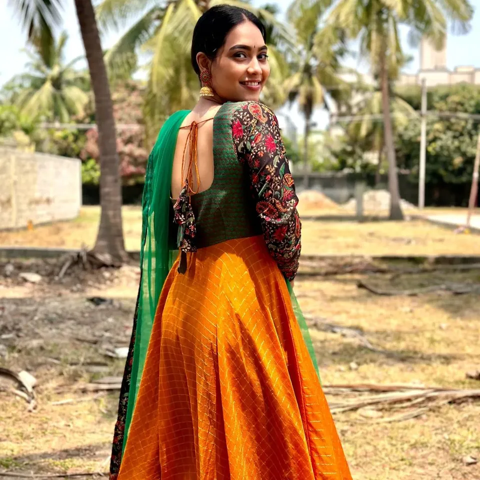 Pavithra janani 