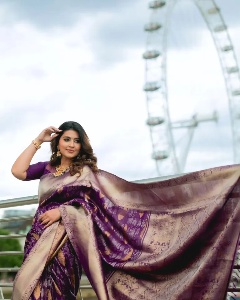 sneha instagram 