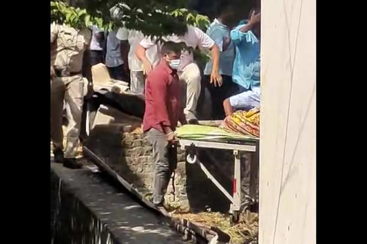 girl dead body