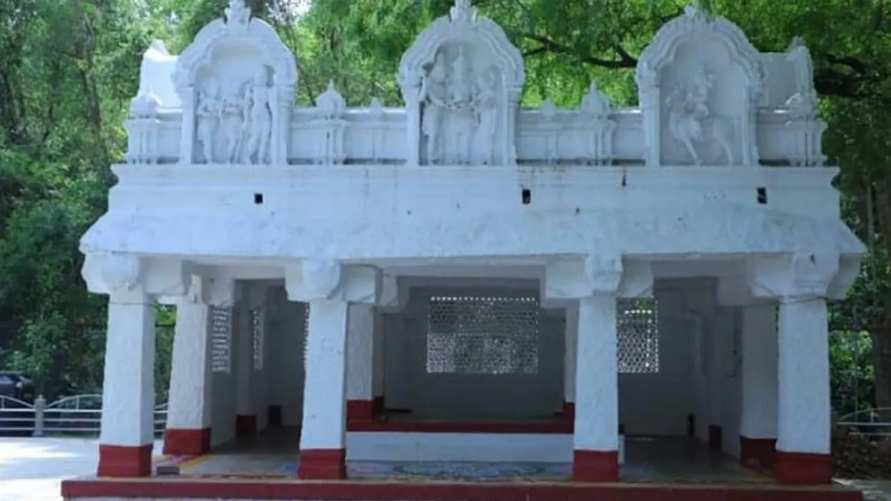 Paruveta Mandapam