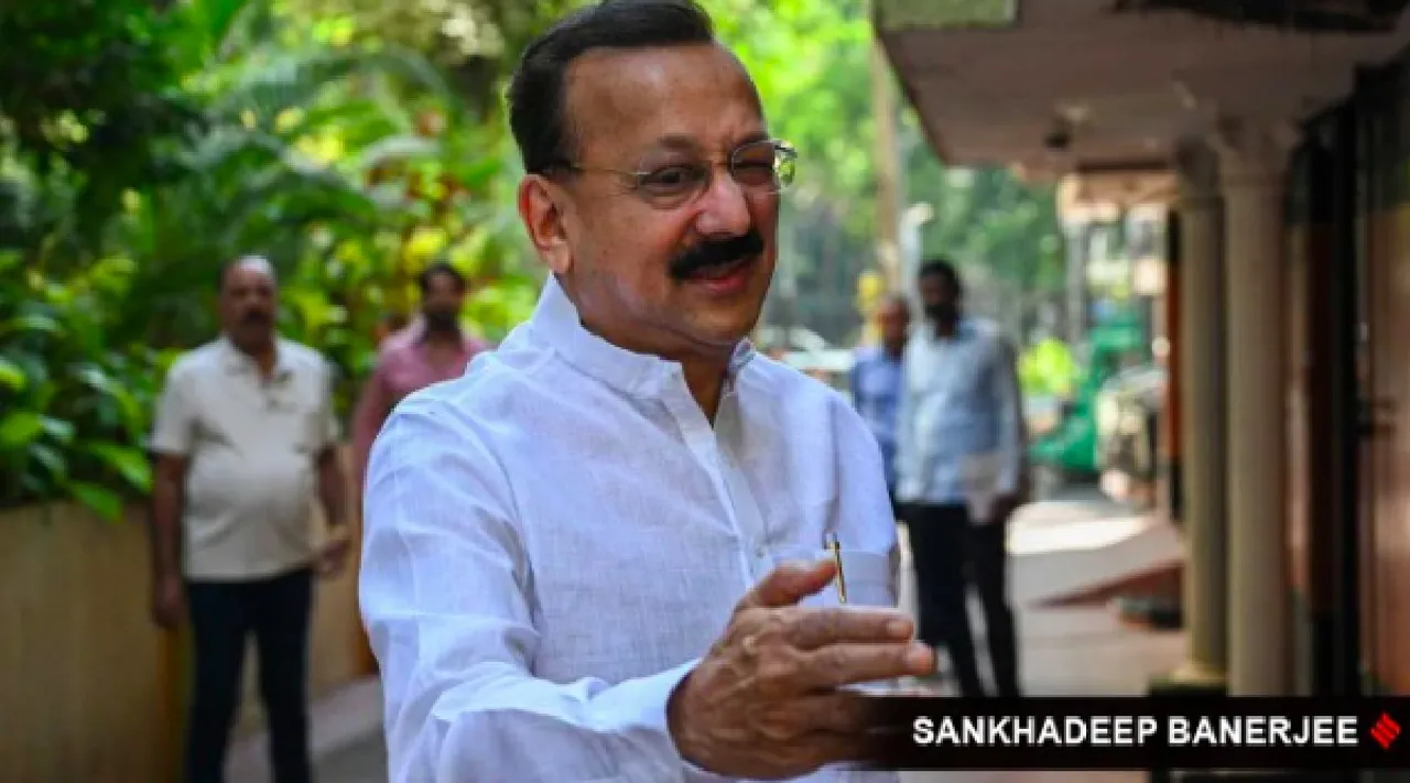 NCP leader Baba Siddique shot dead in Mumbai  Tamil News 