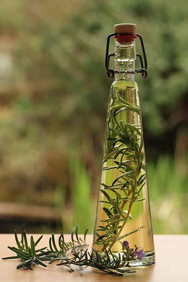 rosemary oil