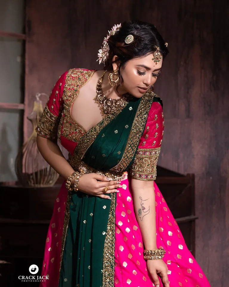farina azad 