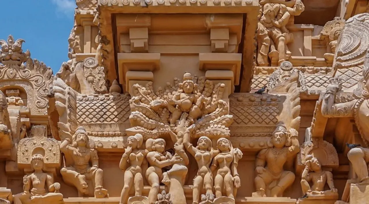 There are 5 beautiful temples of the Chola era