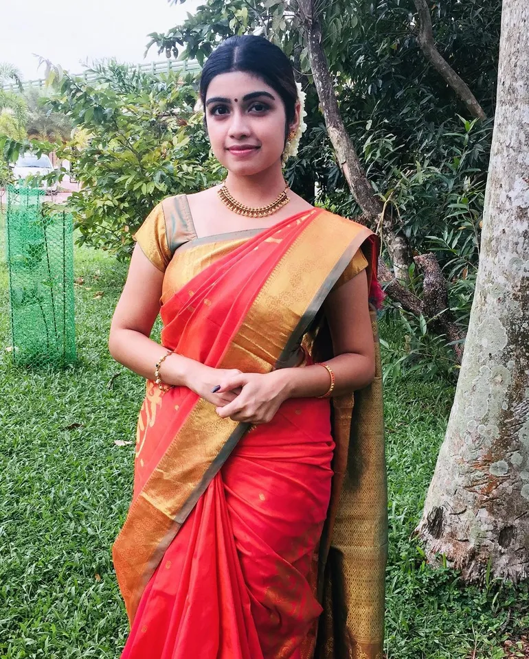 Manasa Radhakrishnan Photos