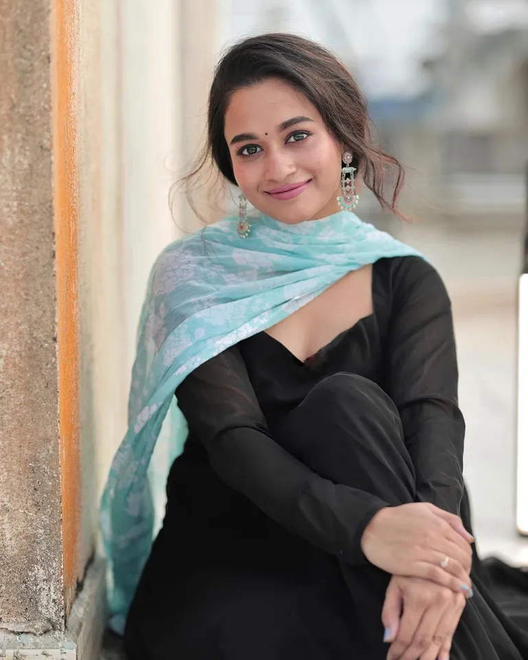 kaavya arivumani 