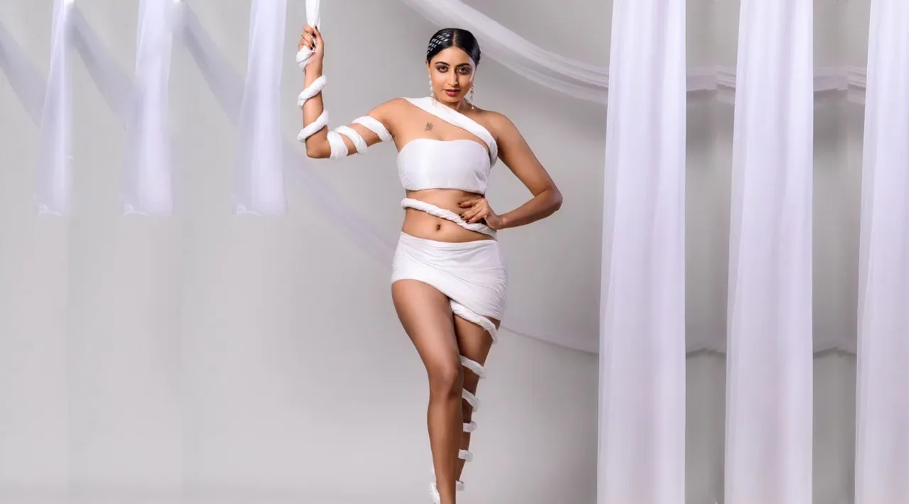 Actress shubharaksha