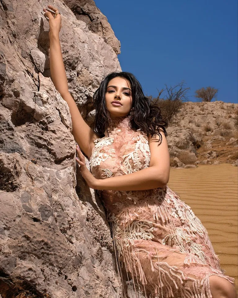 Meenakshi Chouthri 