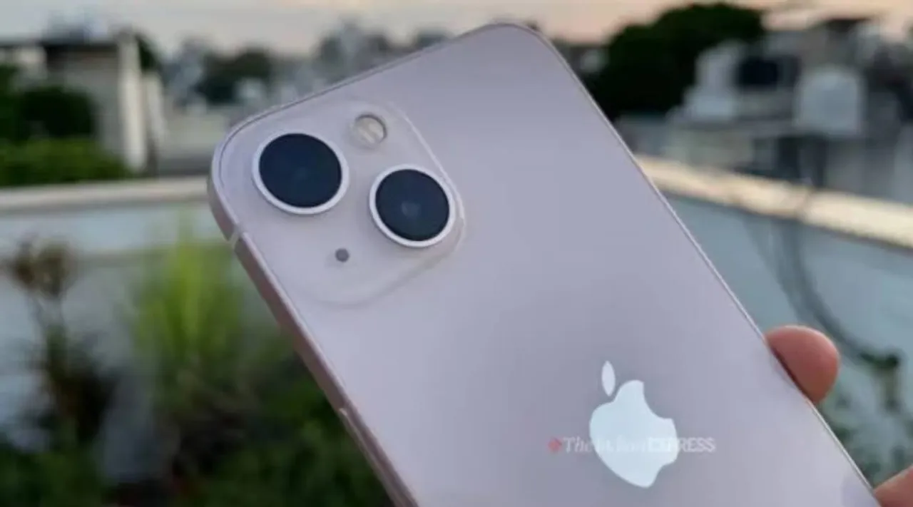 iPhone 13 