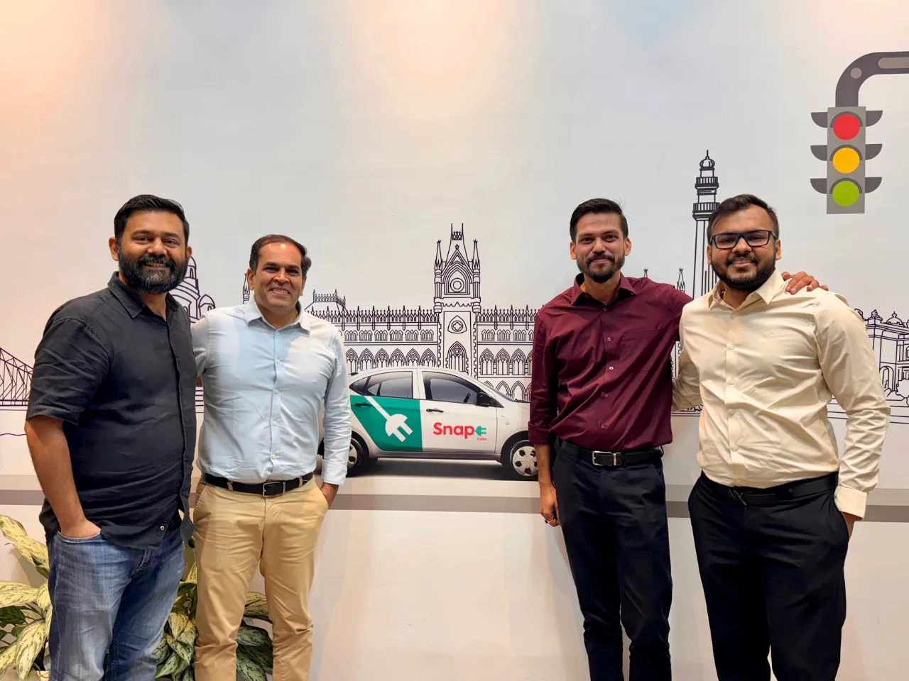 SnapE Cabs team with IPV