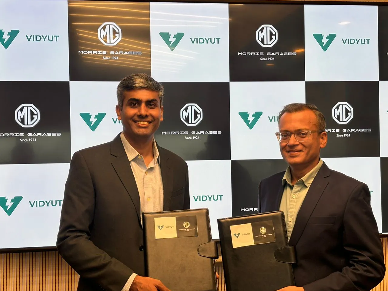 (L-R) Xitij Kothi, Co-founder of Vidyut and Gaurav Gupta, CGO, JSW MG Motor India