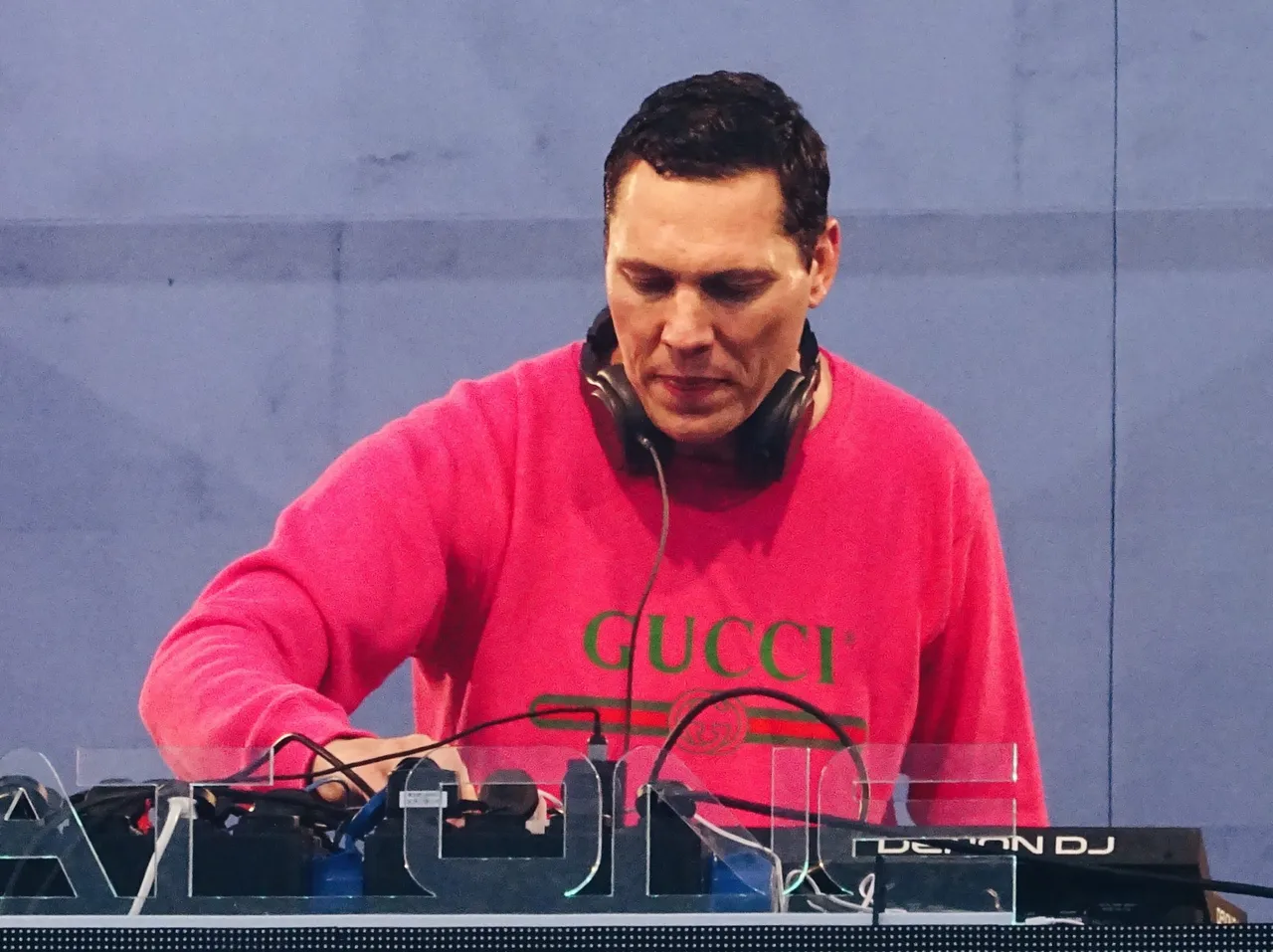 Club life Tiesto