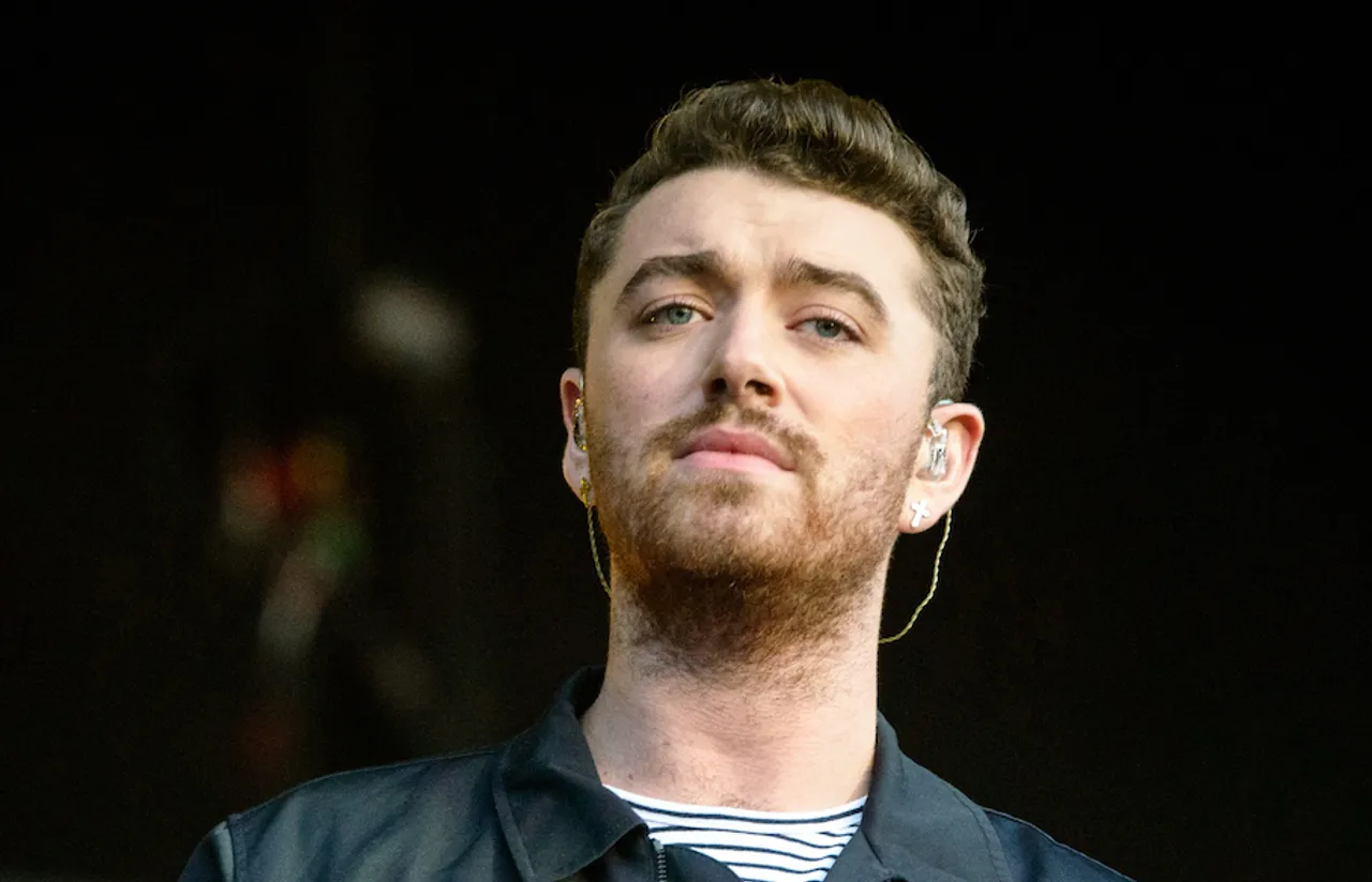 I am THEY! Lambert applauds Smith