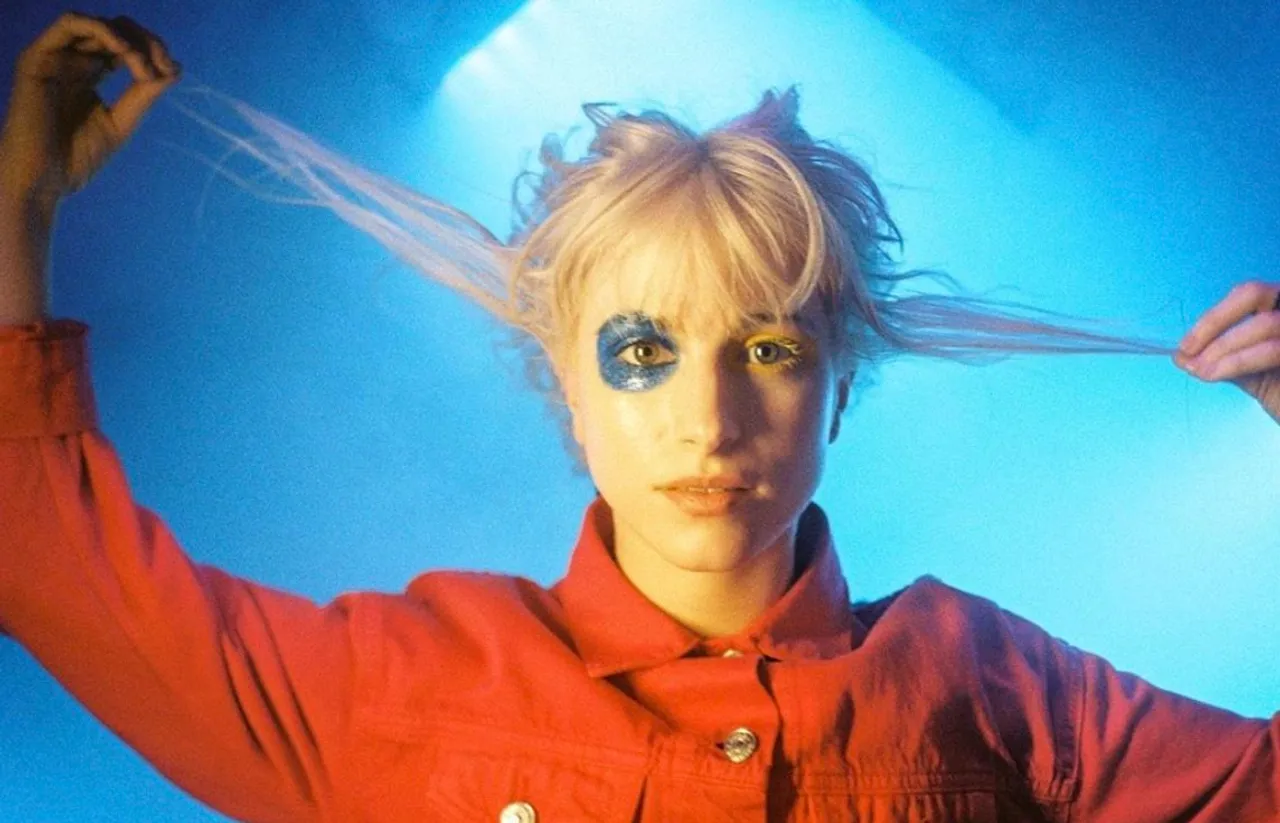 Hailey's got some Petals up he Sleeve