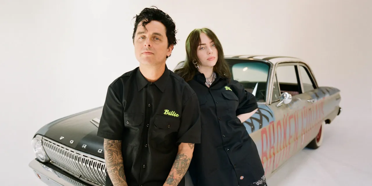 Billie Disses Ariana Grande