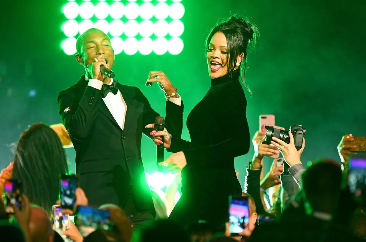 Rihanna Reveals Her Valentines Day plans