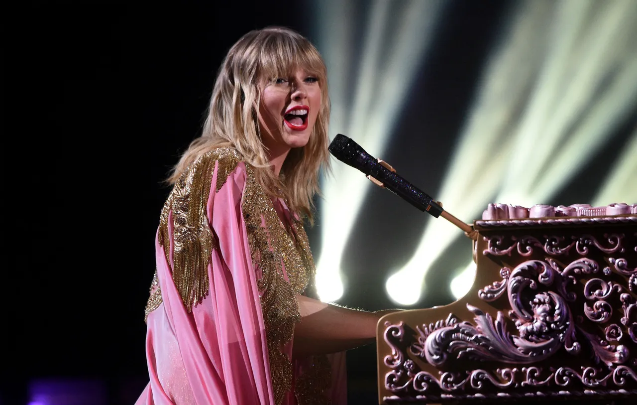 TAYLOR DROPS NEW SINGLE “ONLY THE YOUNG”