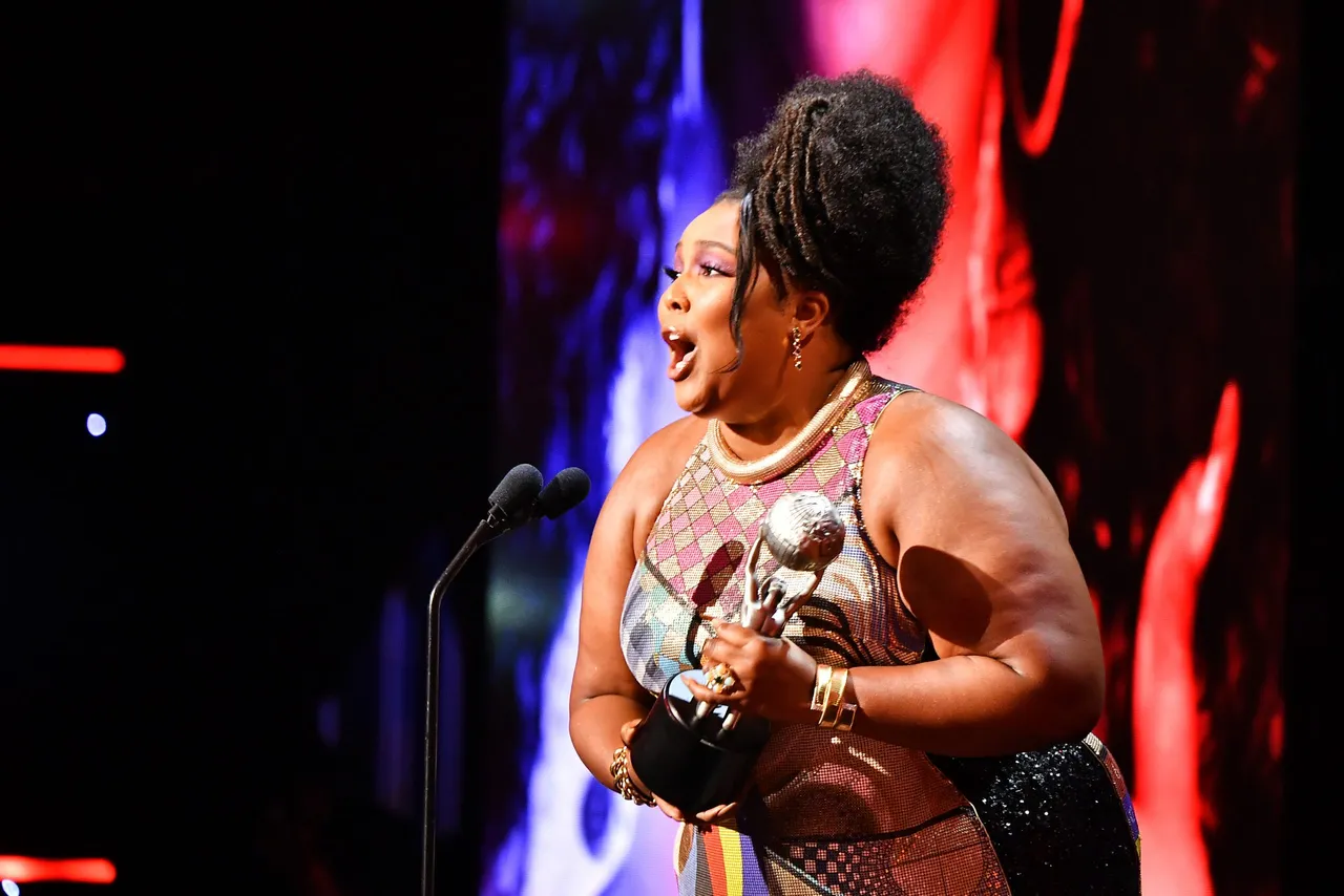 On Lizzo's Birthday, We Gush About Her Top 10 Finest Outfits!