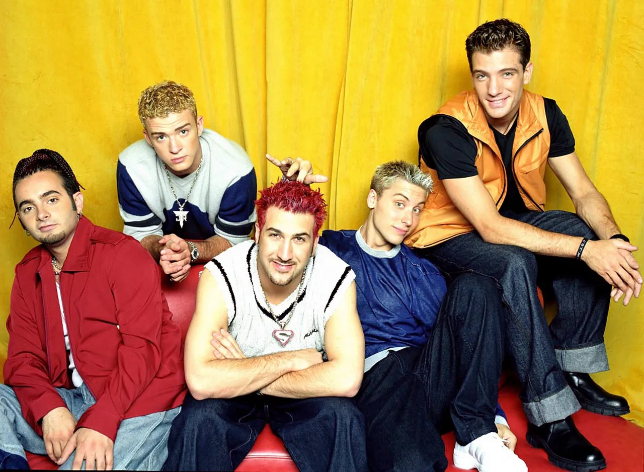 *NSYNC Invites You to A Theme Park Date