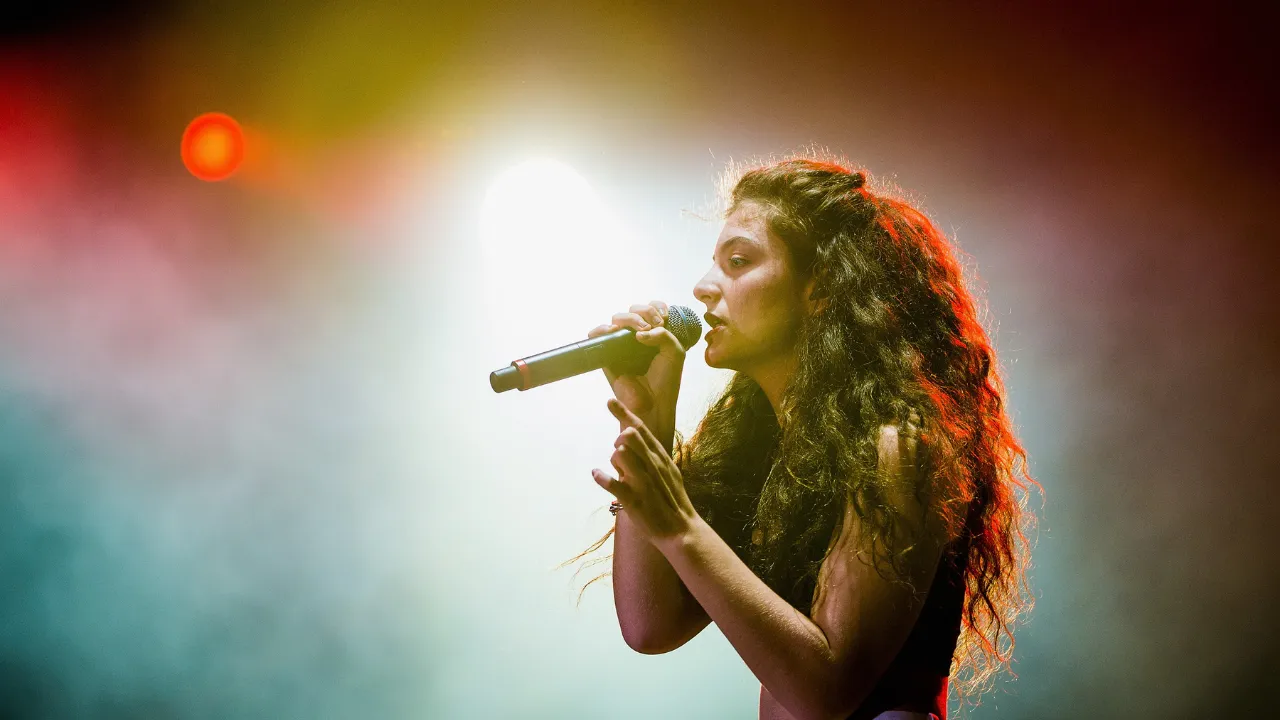Artist of the Week: Lorde