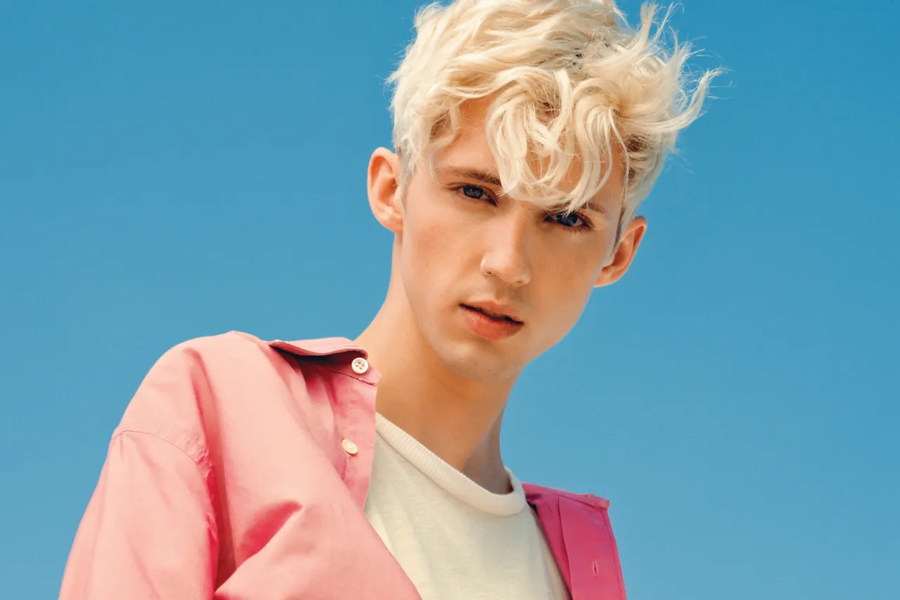 Troye Sivan & Songwriting: A Look at His Breathtaking Lyrics