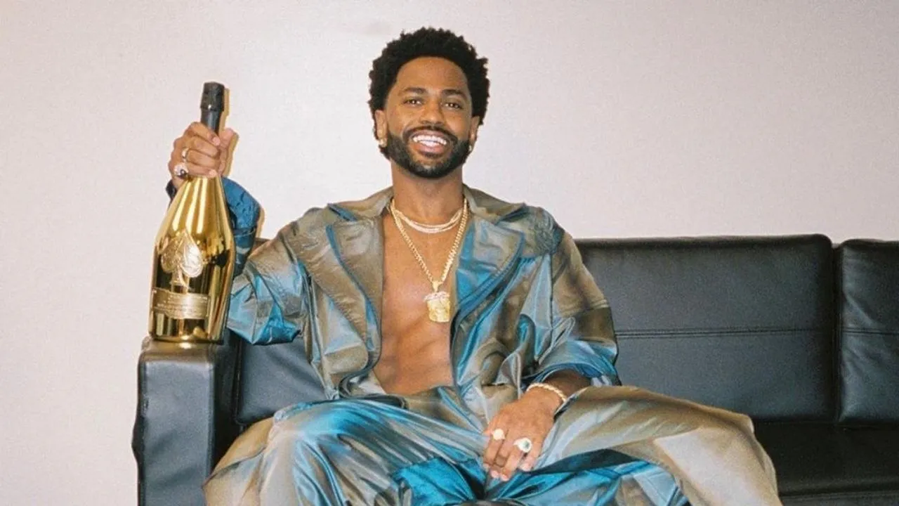 Big Sean is walking eye candy