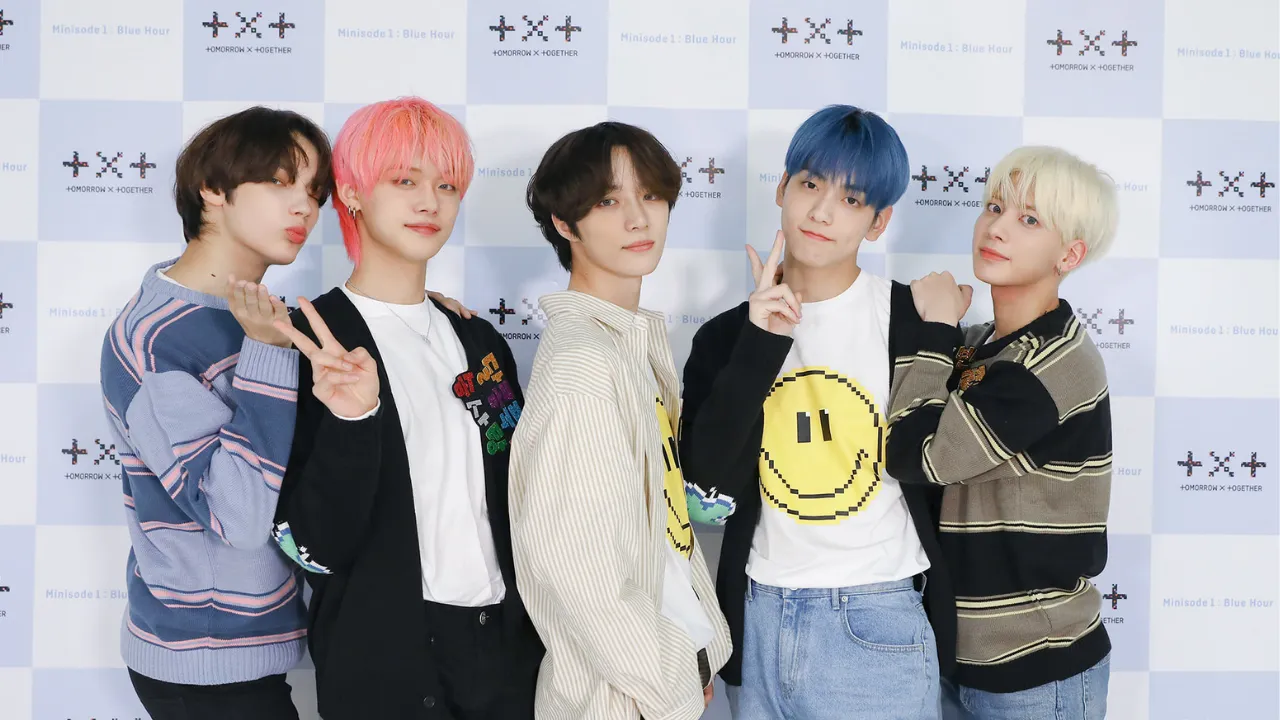 TXT Wade Through Familiar Water For Cheery New EP "Minisode 1: Blue Hour"