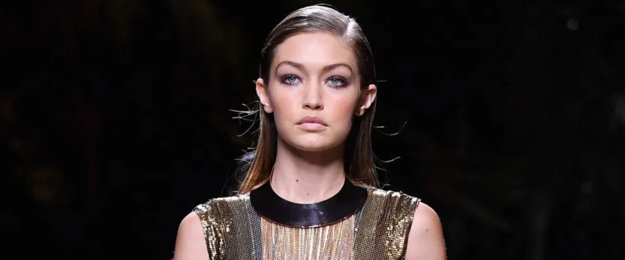 Gigi Hadid’s Breathtaking and Chic Runway Moments