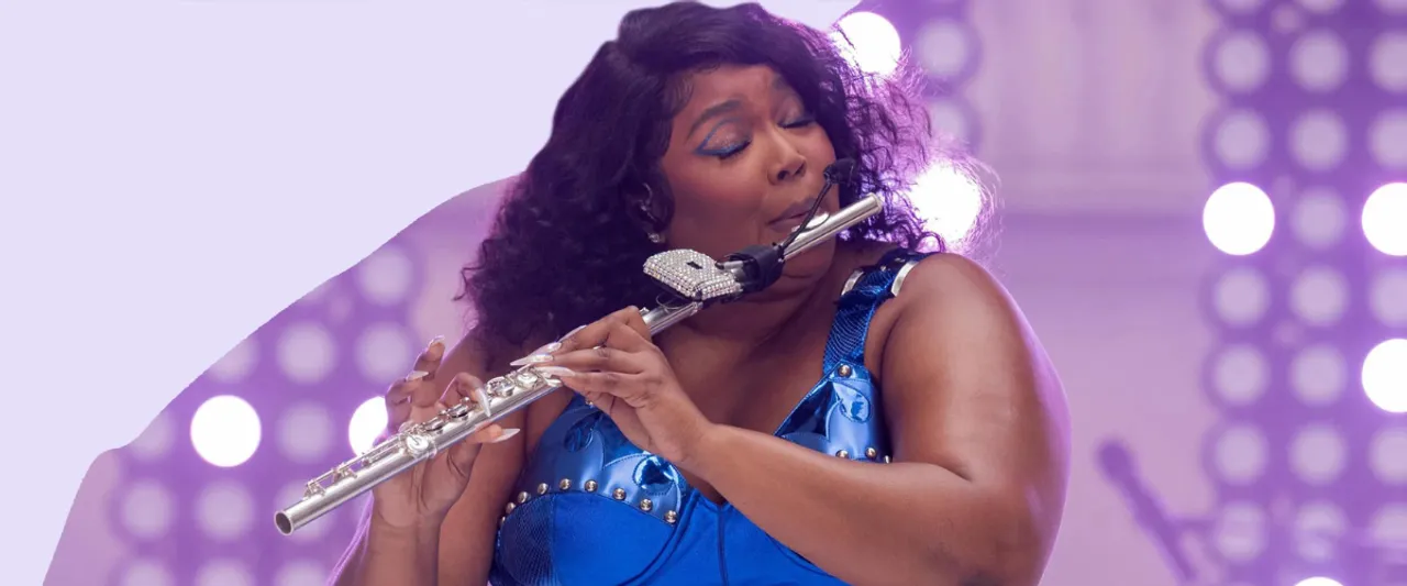 Lizzo Makes History by Playing a 200-year-old Crystal Flute