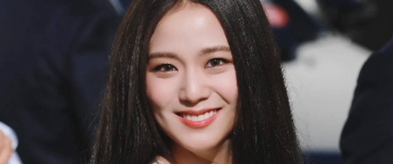 Jisoo From BLACKPINK And Camila Cabello Perform 'Liar' Together in Los Angeles