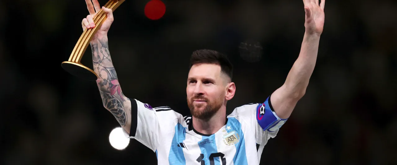 Lali Espósito Sings The National Anthem of Argentina as Argentina Wins The 2022 World Cup 