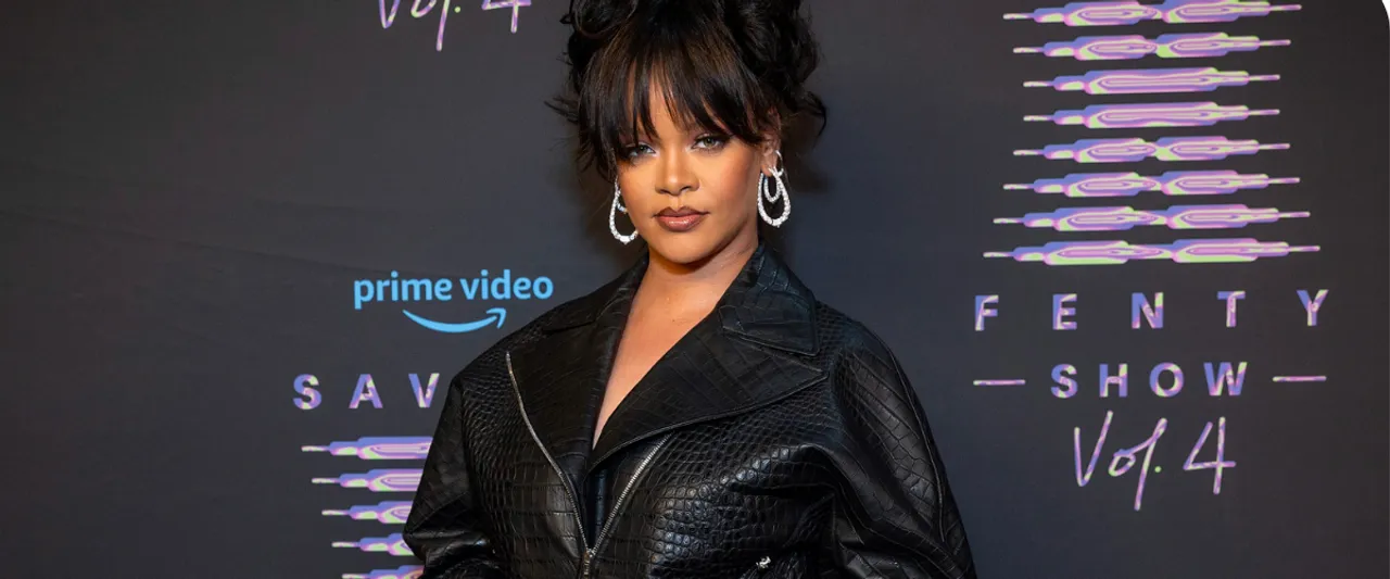 Rihanna ‘Pre-gaming’ in Sporty Savage X Fenty Collection For Super Bowl
