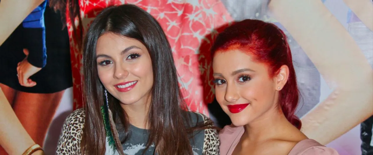 Victoria Justice And Ariana Grande Texted About The ‘Stupid’ Feud Rumours