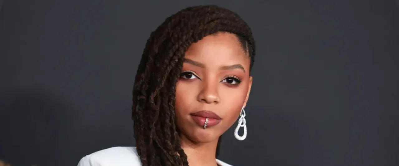 Chlöe Addresses Backlash For Album During ‘In Pieces' Tour Opening Night