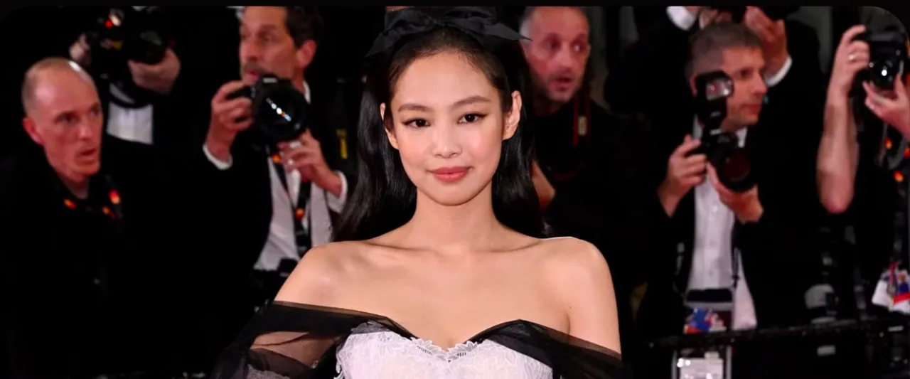 BLACKPINK’s Jennie Stuns Everyone in Chanel For Her Debut Appearance at Cannes Film Festival
