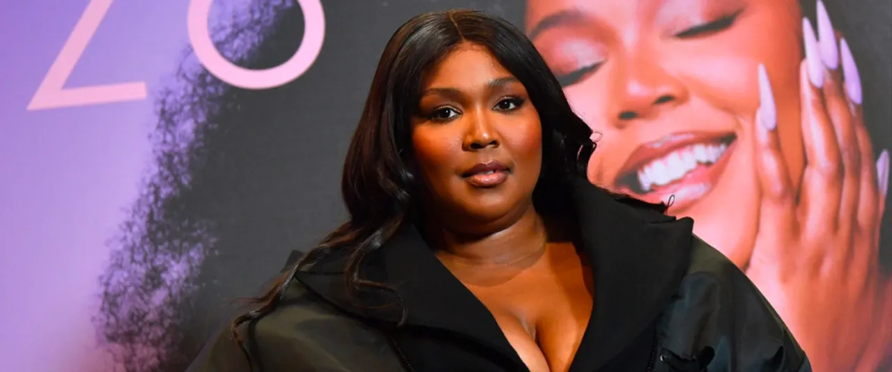 Lizzo on Battling With Strep Throat: ‘Still Hurts to Speak, But It Really Hurts to Cancel’