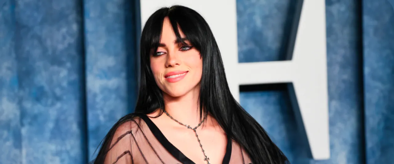 Billie Eilish Does a Cover of ‘Hotline Bling’ by Drake!