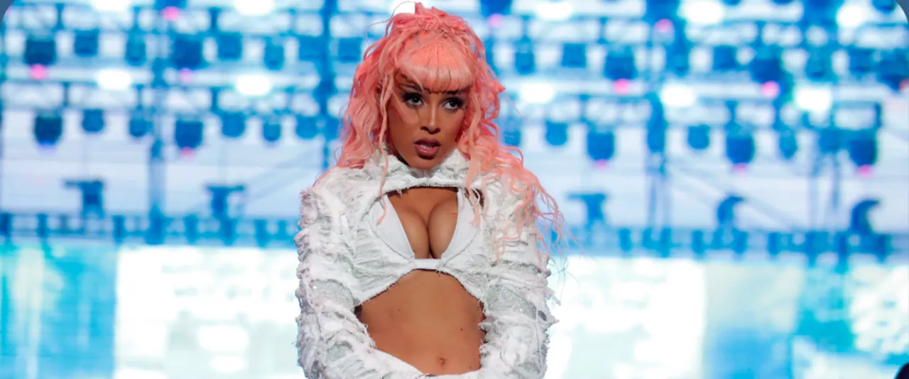 Doja Cat Reveals New Album Title, Calls ‘Planet Her’ and ‘Hot Pink’ “Cash-Grabs”