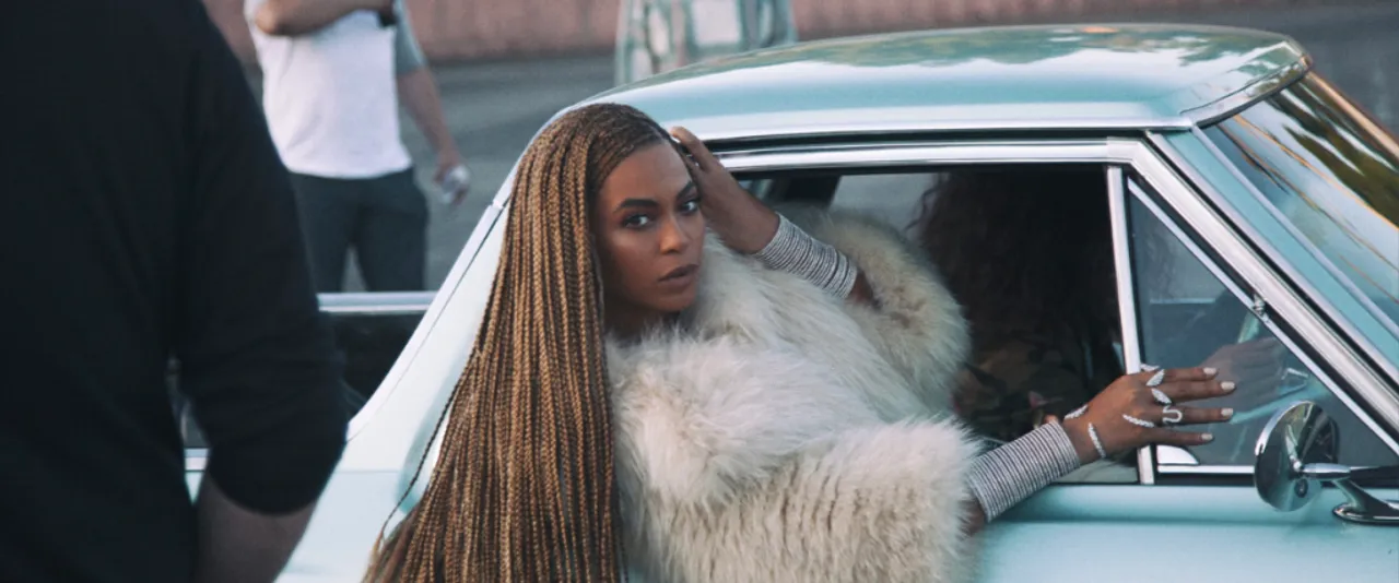 5 Music Videos That Pay Homage to Movies!