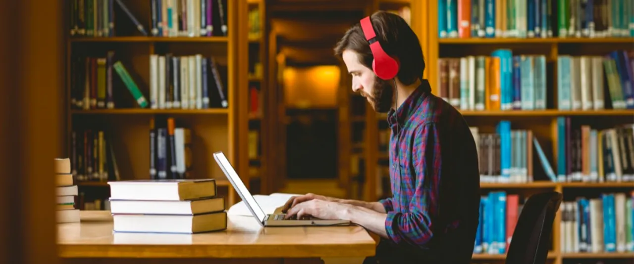 Listening to Music Makes You Smarter, Here’s How!