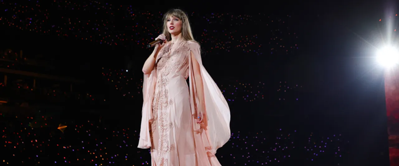 Taylor Swift Invites Maren Morris to Perform 'You All Over Me' in Chicago For The First Time