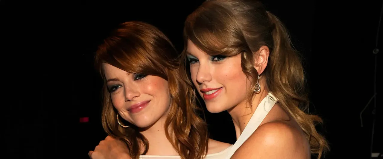Emma Stone About Swift’s “Insane Talent”: “She Blows My Mind”