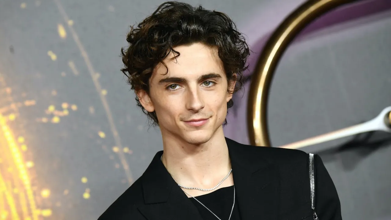 Timothée Chalamet is Bringing Bob Dylan to Life With Austin Butler's ‘Elvis’ Team